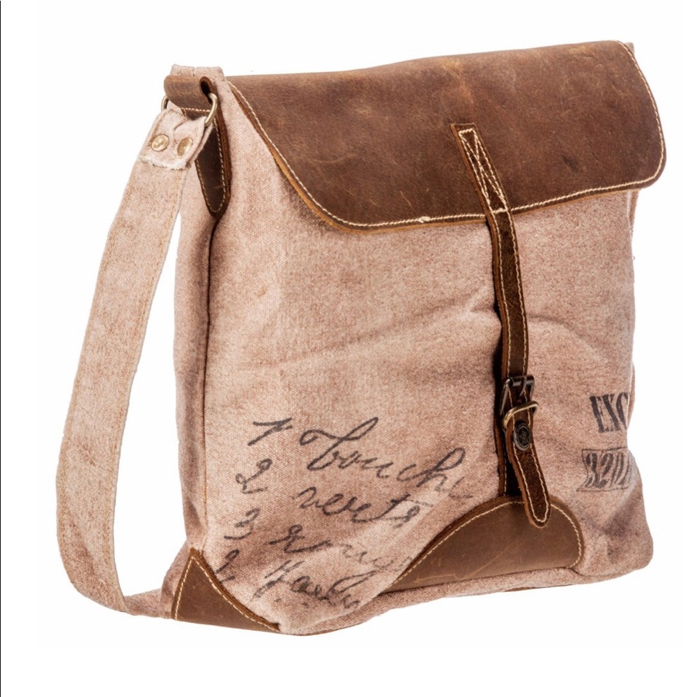 Barrel Shack The Cruz Crossbody Bag